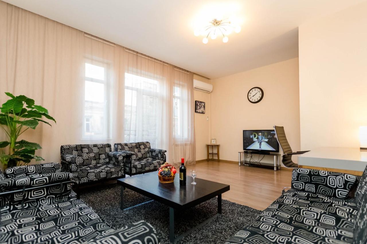 Tbilisi Apartment Ll Exteriör bild